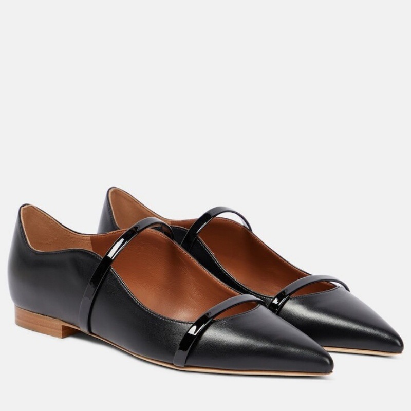 Women'S Fashion Shoes - รองเท้าส้นสูงแฟชั่นผู้หญิงสำหรับฤดูใบไม้ร่วง หัวแหลม สวมแบบสลิปออน ส้นเหลี่ยม ประดับโลหะ รองเท้าส้นเตี้ย